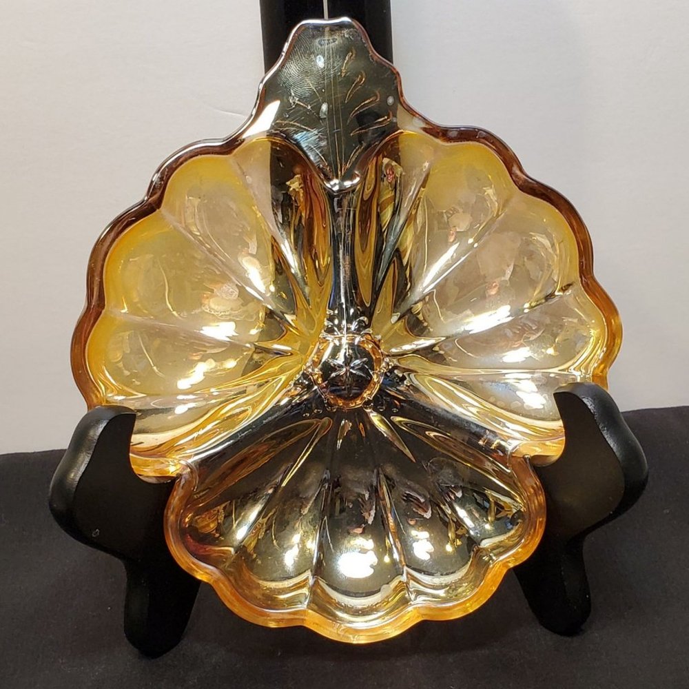 2 Vintage Jeanette Glass 3 Part Clover Shape Dish - Picture 5 of 6